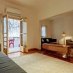 Madina Apartments